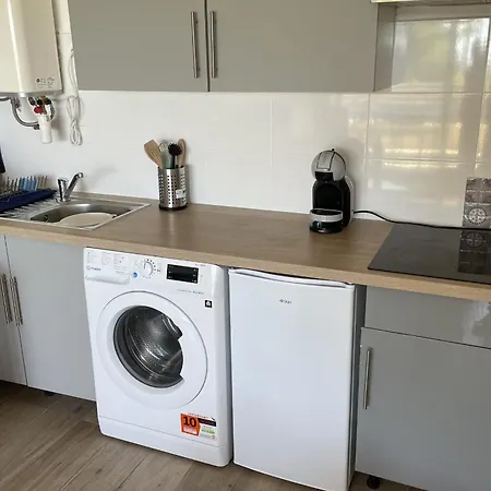 Apartman With Large Balcony - Sea View *