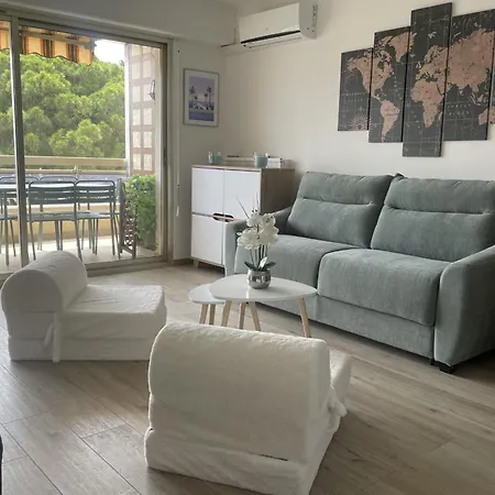 With Large Balcony - Sea View *