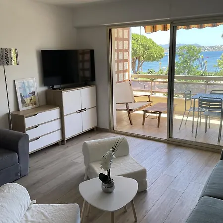 With Large Balcony - Sea View Appartement